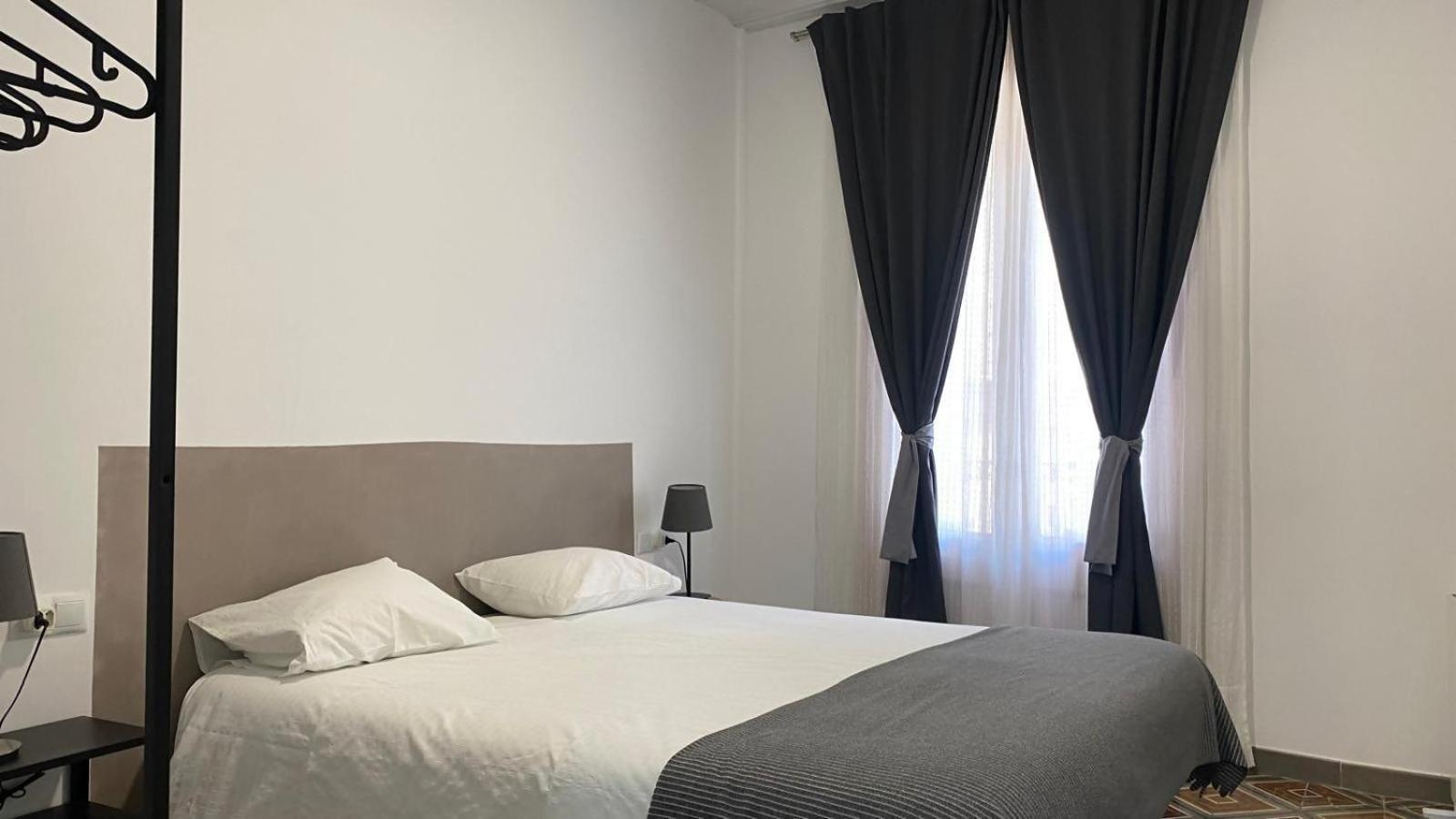 Ferienwohnung Cal Feliu Piso Amplio En El Centro De Reus Exterior foto